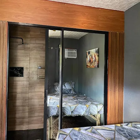 Jean Studio Apartment Panglao Room photo